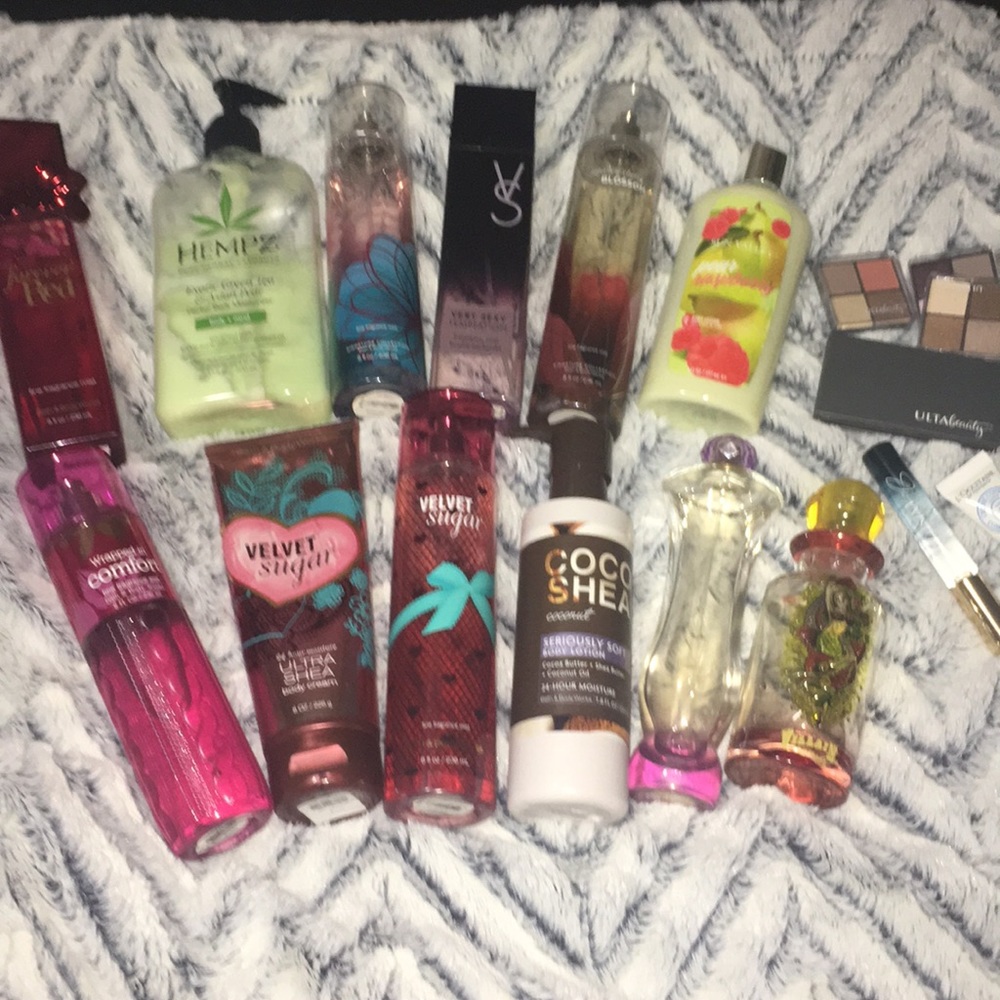 HUGE FRAGRANCE/ BEAUTY BUNDLE!